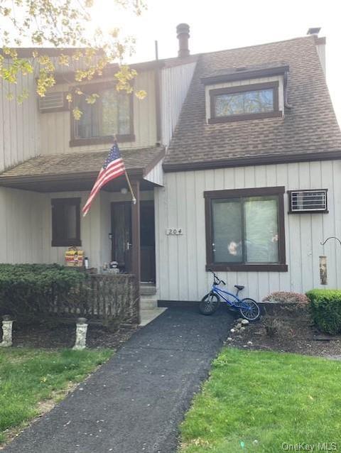 204 Mountain Laurel Dr, Monroe, NY 10950