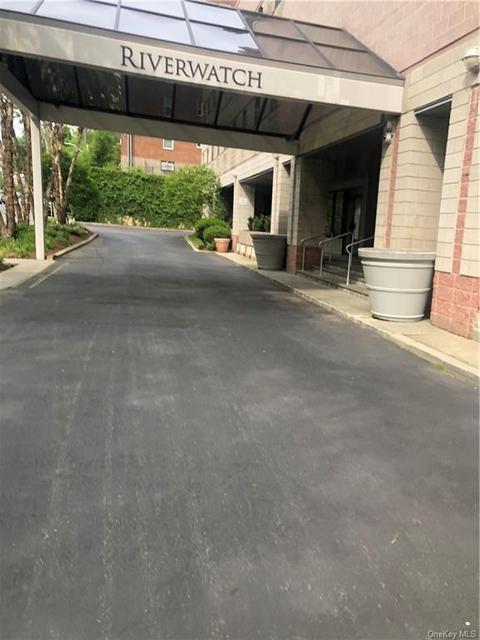 1020 Warburton Ave #6B, Yonkers, NY 10701