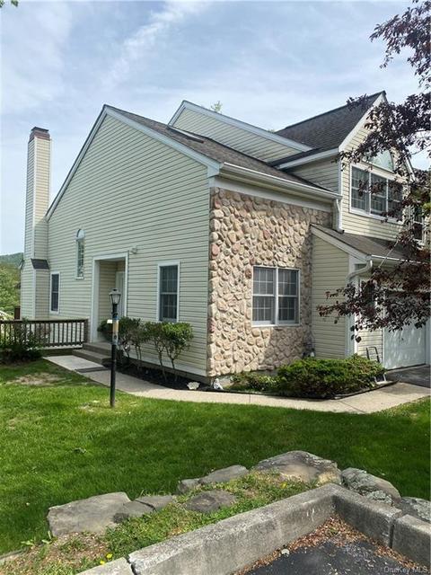71 Spruce Ridge Dr #71, Fishkill, NY 12524