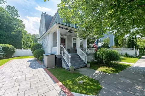 136 Clunie Ave, Yonkers, NY 10703