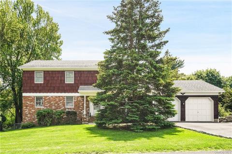 1445 Elm St, Peekskill, NY 10566