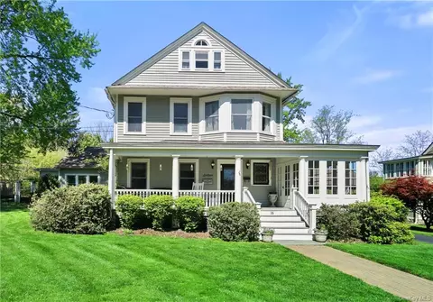 16 Welling Ave, Warwick, NY 10990