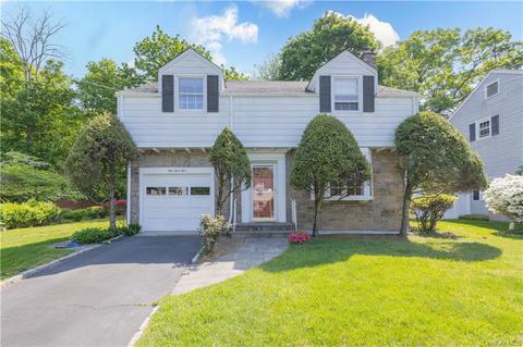 145 Lawrence Pl, New Rochelle, NY 10801