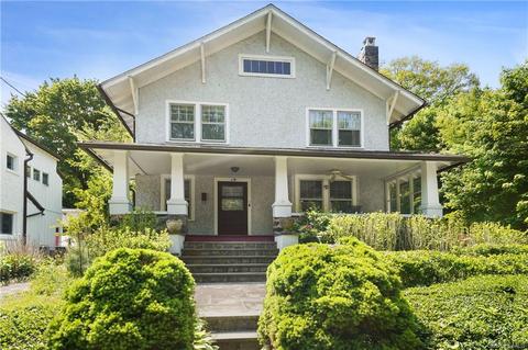 83 Rosedale Ave, Greenburgh, NY 10706