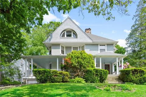 142 Nyac Ave, Pelham, NY 10803