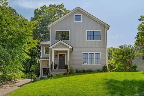 15 Hillside Pl, Rye, NY 10580