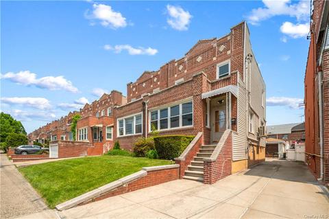 2302 Laconia Ave, Bronx, NY 10469