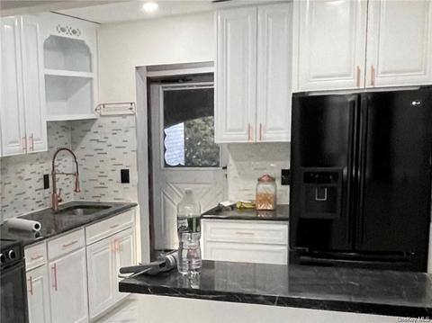 11 Secora Rd #A14, Ramapo, NY 10952