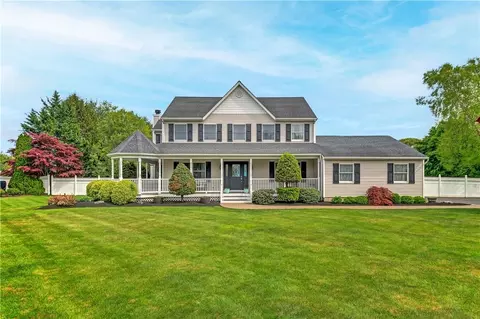 265 Hidden Pond Path, Wading River, NY 11792
