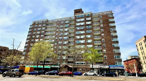 3131 Grand Concourse #4H, Bronx, NY 10468