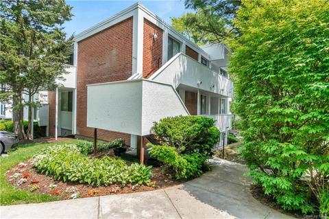 424 Tallwood Dr #424, Greenburgh, NY 10530