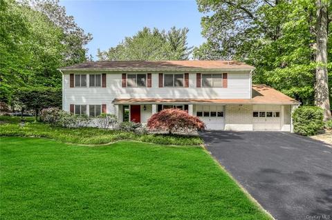 7 Louis Ave, Ramapo, NY 10952