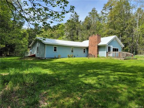 628 Sackett Lake Rd, Thompson, NY 12701