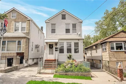 3063 Barkley Ave, Bronx, NY 10465