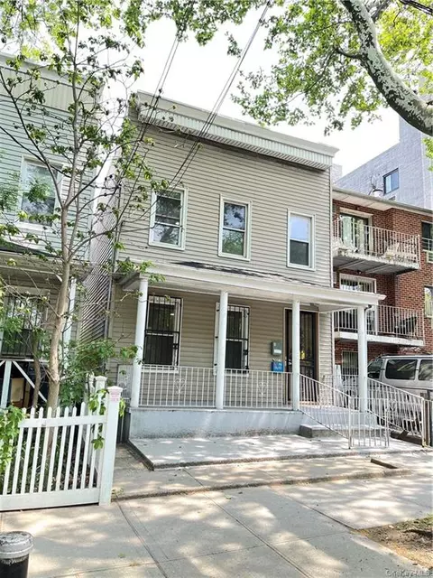3216 Bronx Blvd, Bronx, NY 10467