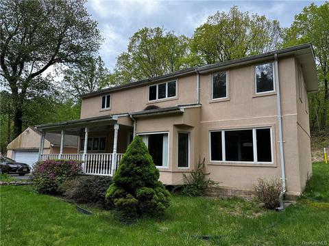 1320 Washington St, Cortlandt, NY 10567