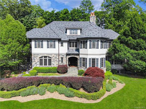12 Cerf Ln, New Castle, NY 10549