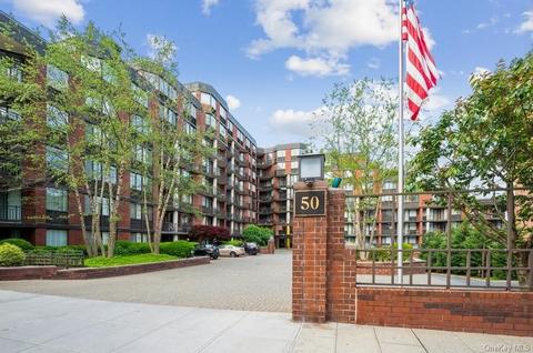 50 E Hartsdale Ave #8C, Greenburgh, NY 10530