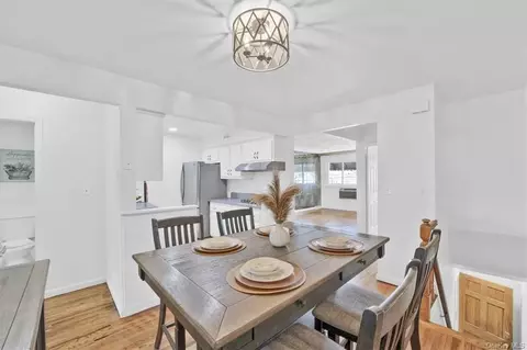 3233 Hering Ave, New York, NY 10469