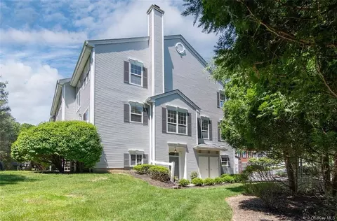 175 Meadow Ln, Clarkstown, NY 10954