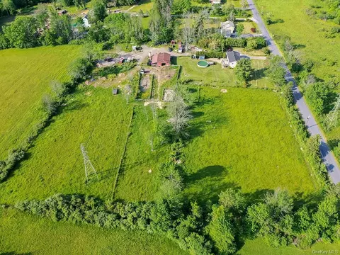 Highland Lake Road, Mount Hope, NY 10940