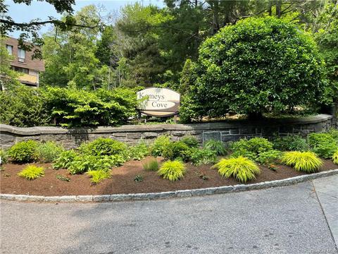 214 Kemeys Cv #2-14, Ossining, NY 10562