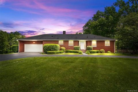 210 King Rd, Wallkill, NY 10941