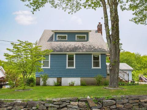 310 Van Burenville Rd, Wallkill, NY 10940