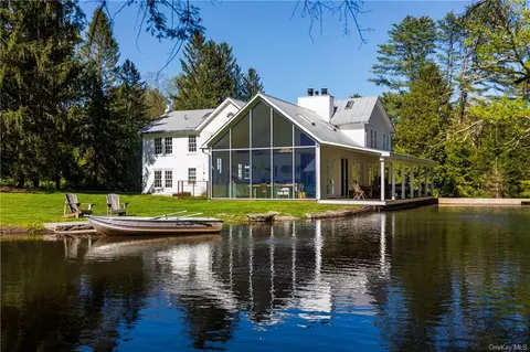 1 Marcel Four Rd, Highland, NY 12732