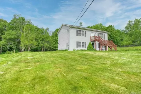34 Old Sackett Rd, Thompson, NY 12775