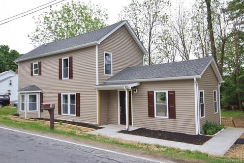 14 S Centerville Rd, Wawayanda, NY 10940