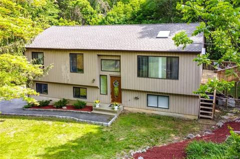 451 Kennicut Hill Rd, Mahopac, NY 10541