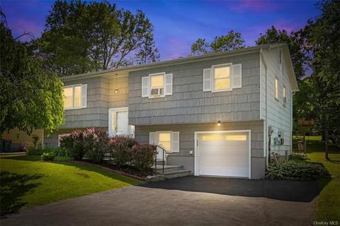 22 Hankin Loop, Poughkeepsie, NY 12601 photo 1