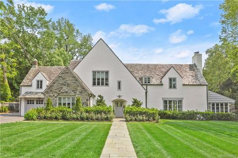 60 Hampshire Rd, Yonkers, NY 10708