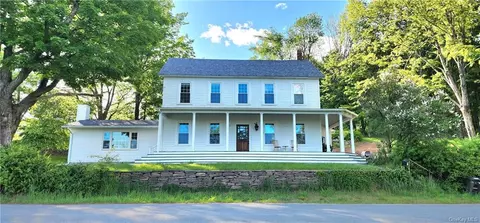221 Budd Rd, Fallsburg, NY 12733