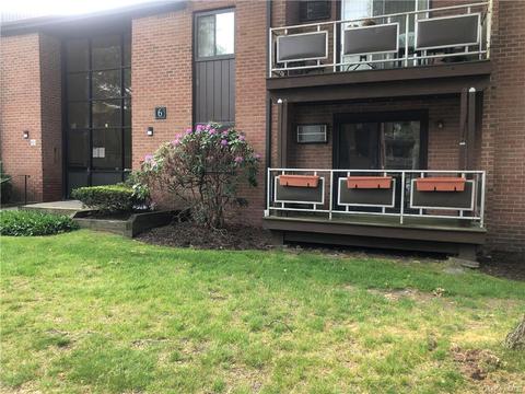 6 Brevoort Dr #1D, Pomona, NY 10970