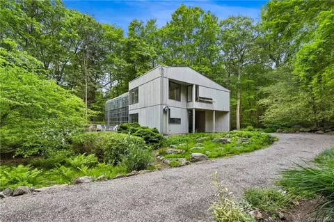 53 Major Lockwood, Pound Ridge, NY 10576