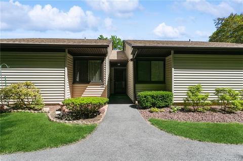 67 Independence Ct #C, Yorktown, NY 10598