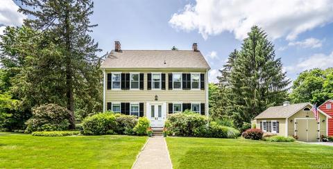 16 Pine View Rd, New Castle, NY 10549