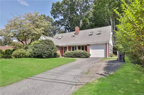 43 Yale Rd, Greenburgh, NY 10530