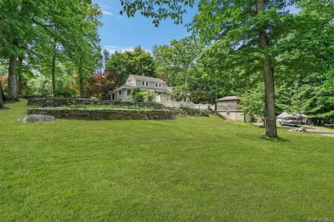 203 Spook Rock Rd, Ramapo, NY 10901