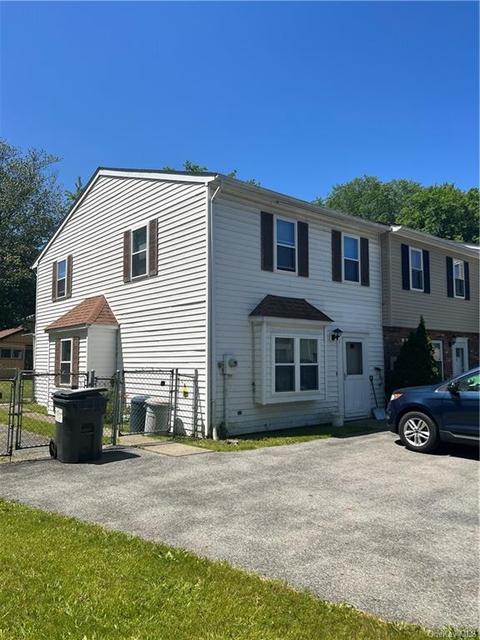 1 Northgate Dr, Walden, NY 12586