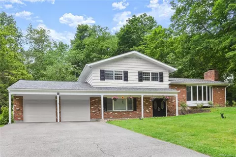 40 Barnes Rd, New Castle, NY 10562