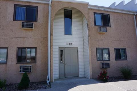 13 Scarborough Ln #C, Wappinger, NY 12590