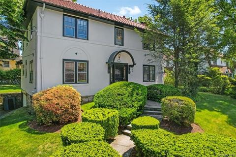 81 Sycamore Ave, Mount Vernon, NY 10553