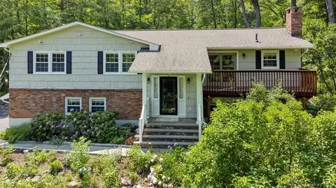27 Knollwood Ln, Philipstown, NY 10516