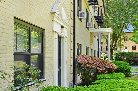 40 Manchester Rd #1L, Eastchester, NY 10709