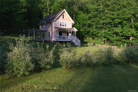 279 Gulf Rd, Rockland, NY 12776