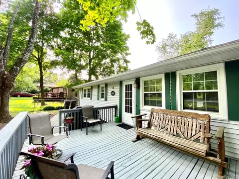 2712 Route 6, Wawayanda, NY 10973