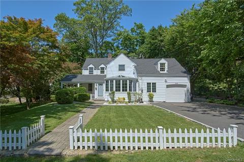 208 Beverly Rd, Greenburgh, NY 10583